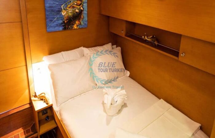 cabin charter gulet cruise