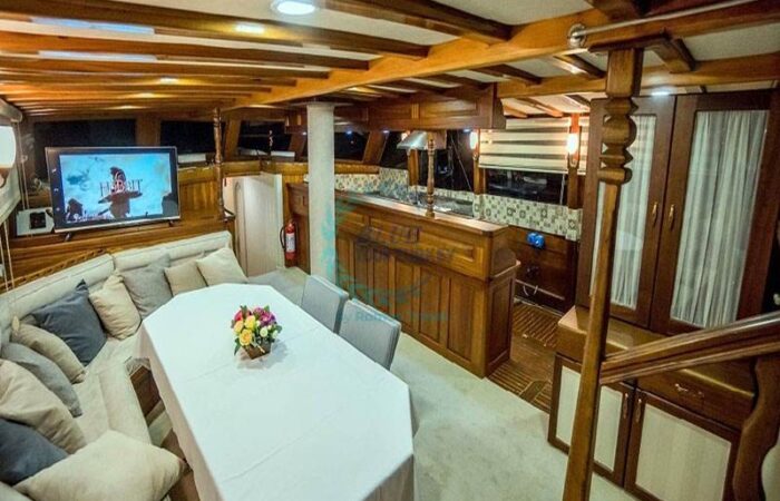 charter yacht around turkey