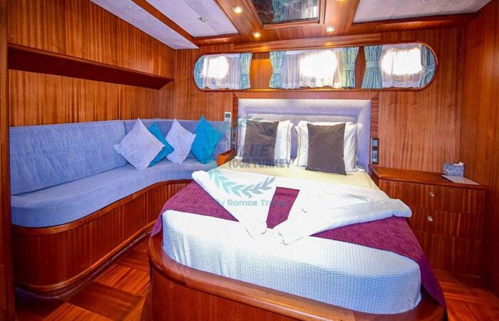 gulet cruise cabin charter