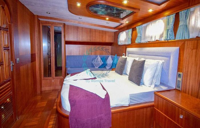 gulet cruise croatia cabin charter