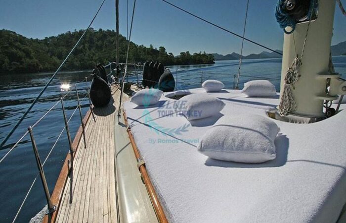 gulet cruise private charter