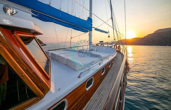 gulet rental yacht charter