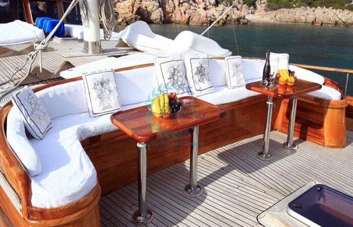 luxury motor yacht charter turkey