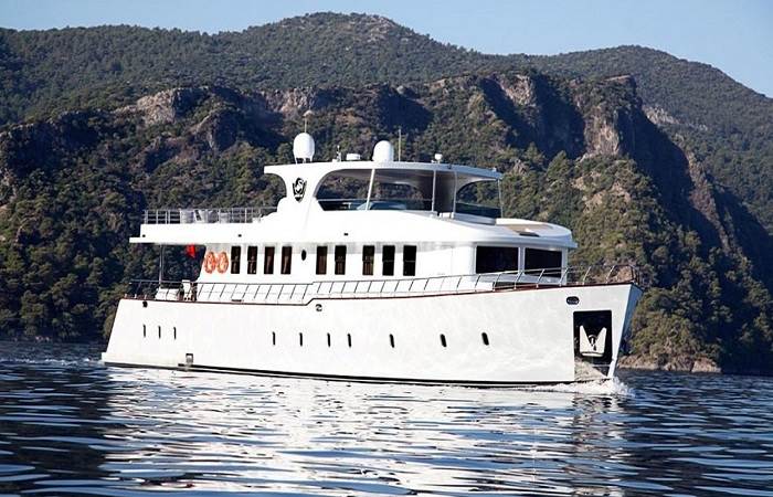simay s motor yacht