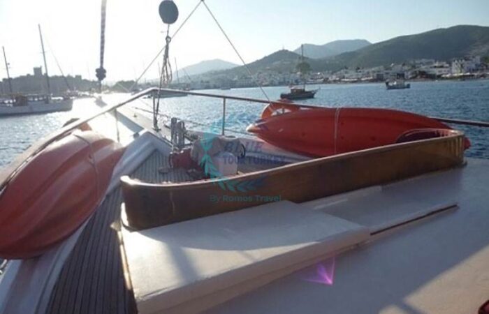 traditional turkish gulet boat